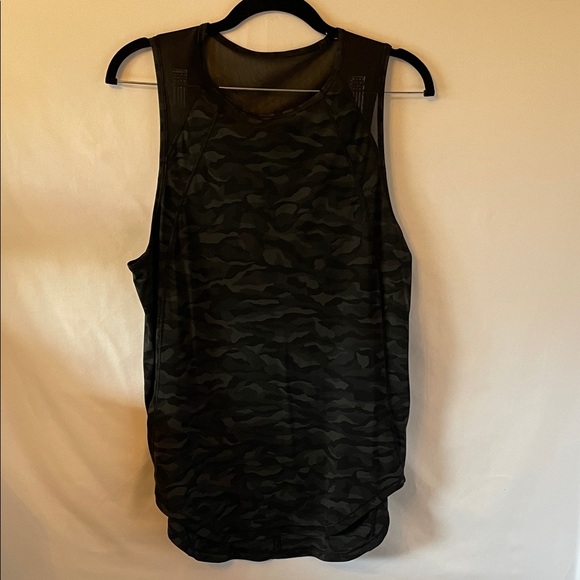 lululemon athletica Tops - lululemon athletica Black Camo Tank Top